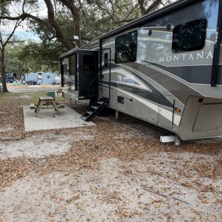 Happy Traveler RV Resort - Thonotosassa, Florida - RV LIFE Campground ...